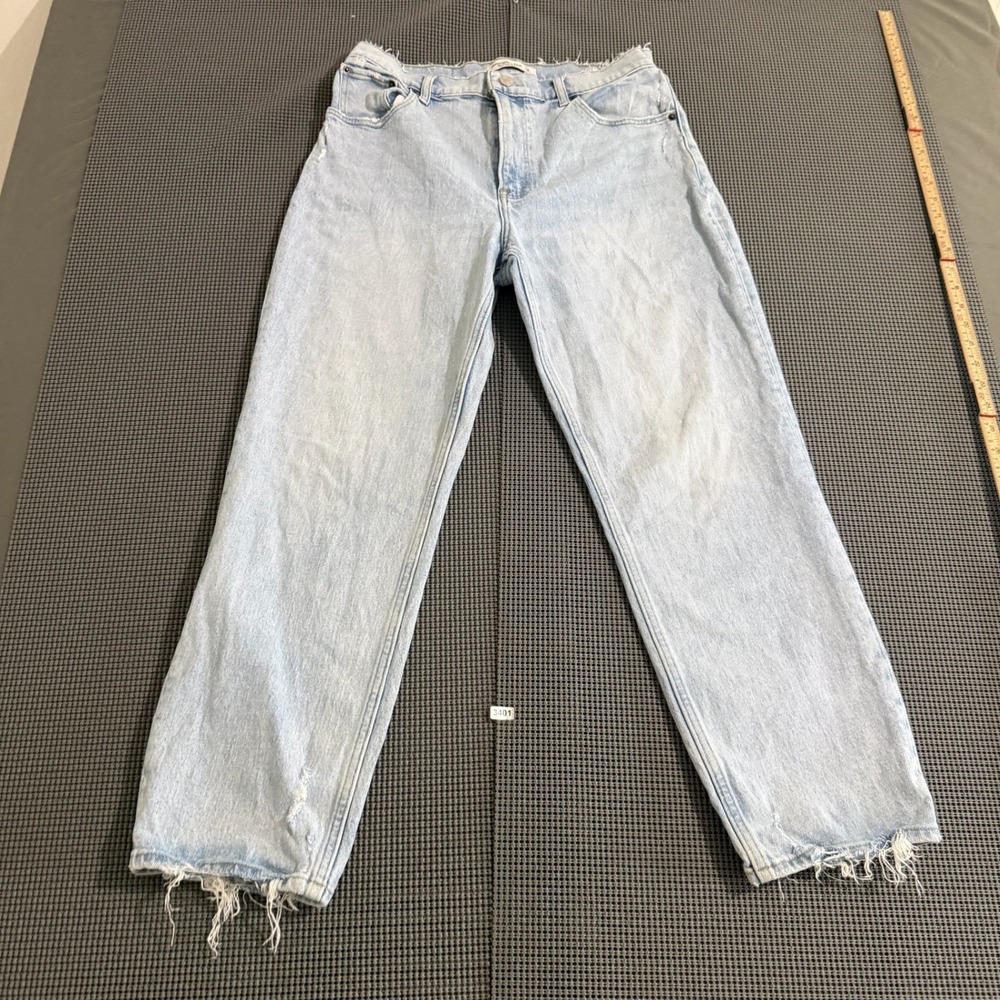 Abercrombie & Fitch The 90s Straight Ultra High Rise Jeans Light Wash 29 8XS